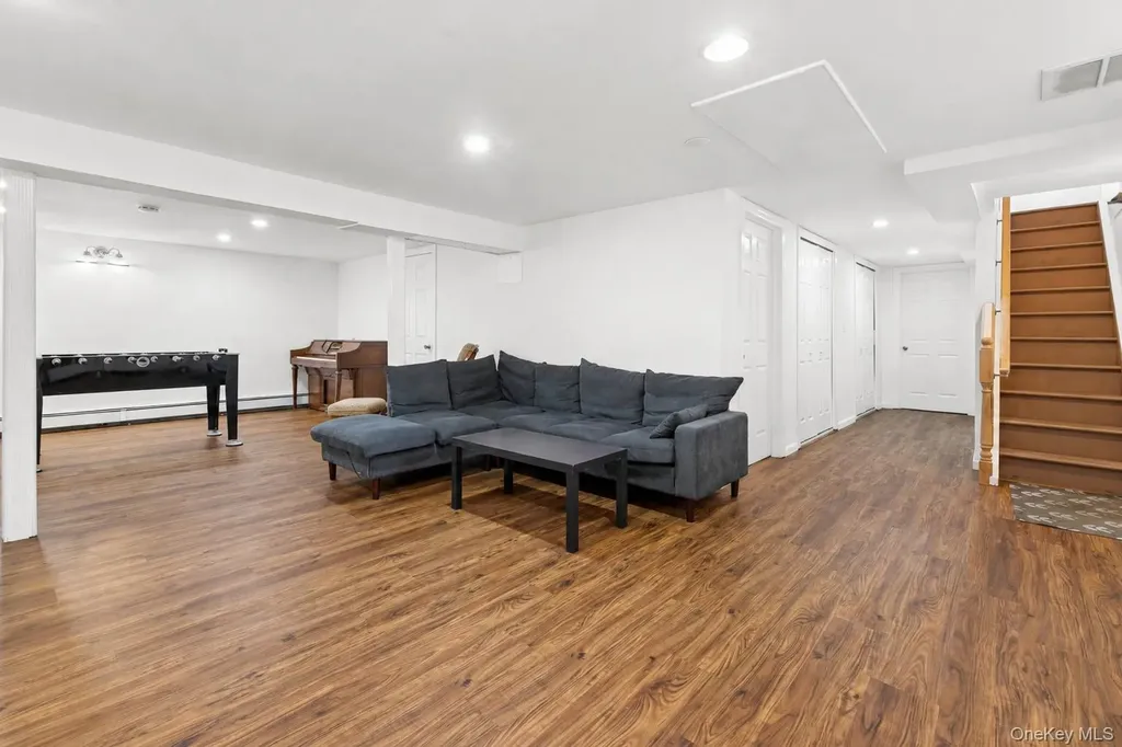 680 Westview Drive Mattituck NY 11952