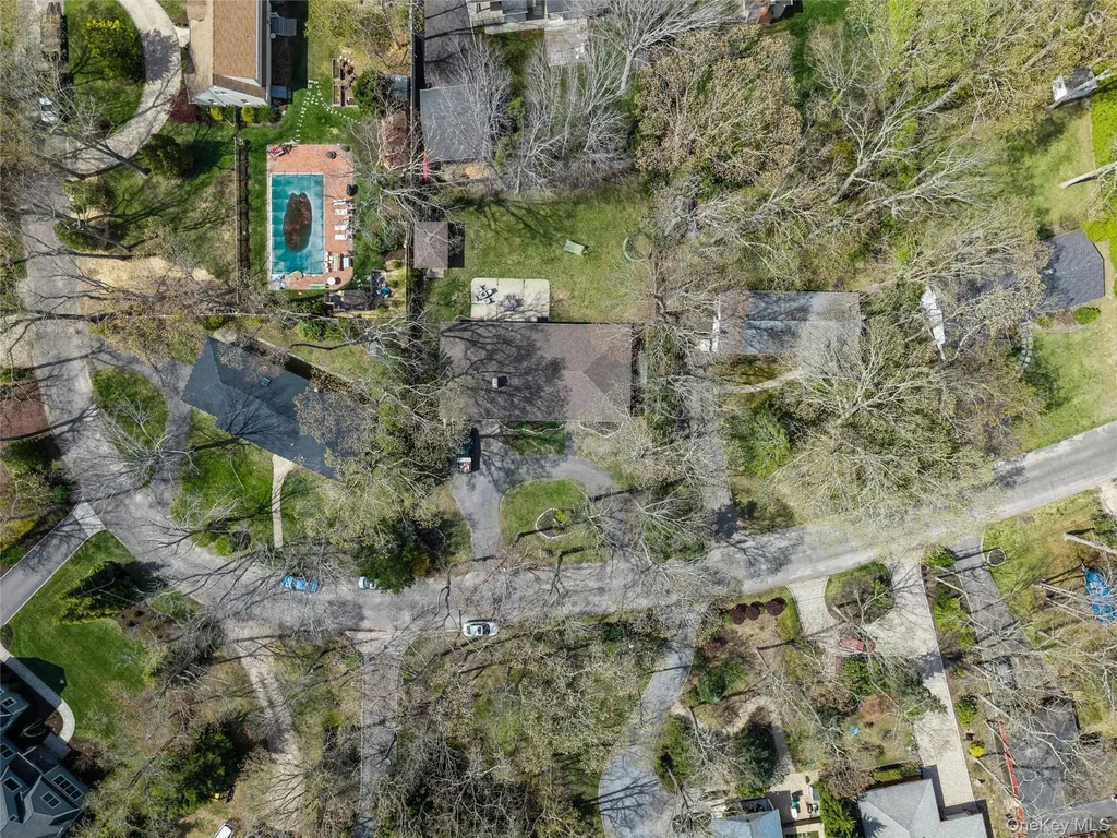 680 Westview Drive Mattituck NY 11952