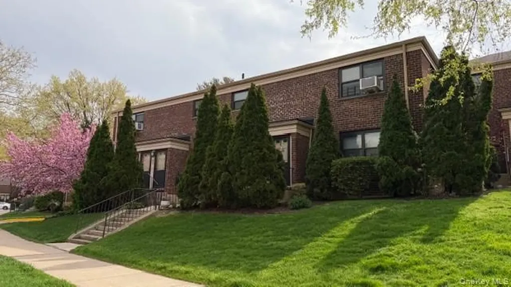 219-50 74th Avenue Bayside NY 11364