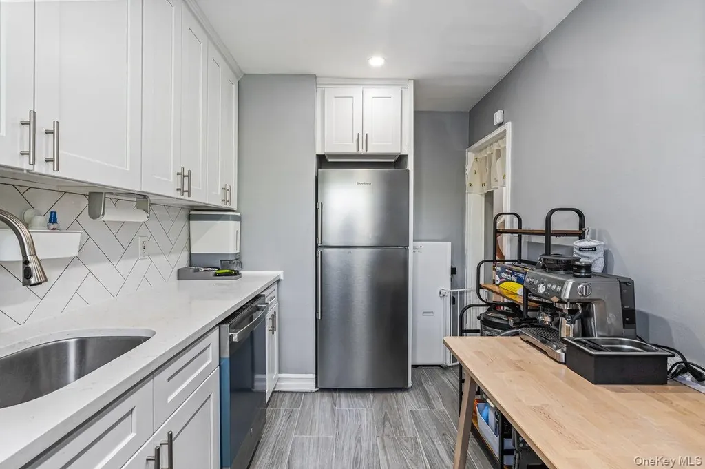 219-50 74th Avenue Bayside NY 11364