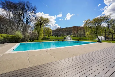 502 Essex Court Brewster NY 10509