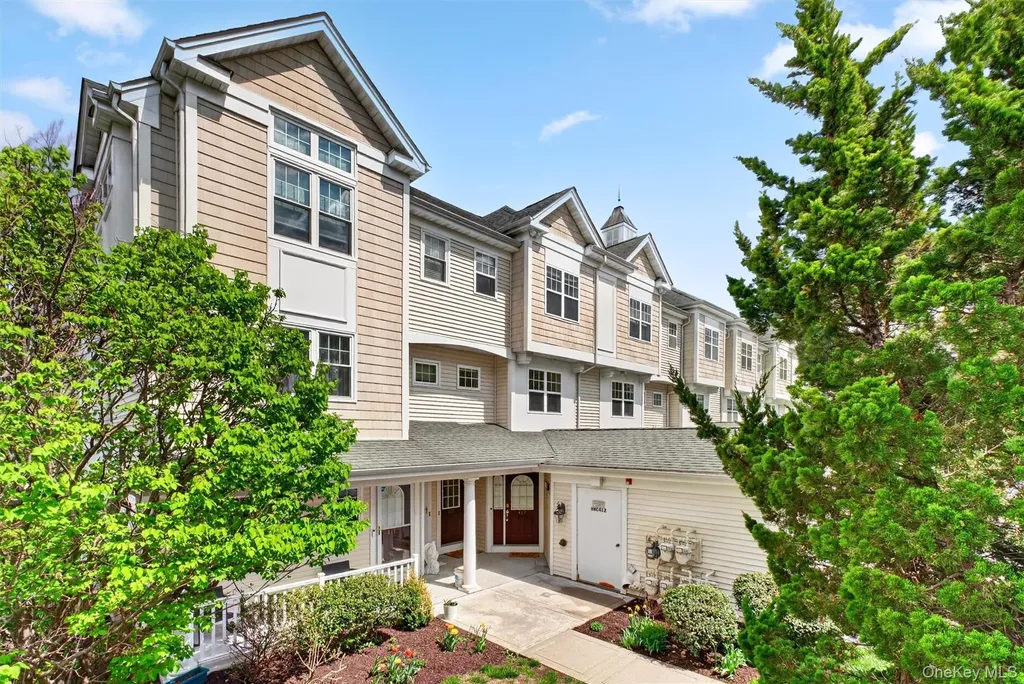 422 Highridge Court Peekskill NY 10566