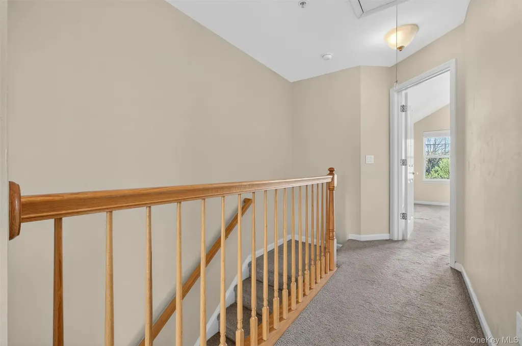 422 Highridge Court Peekskill NY 10566