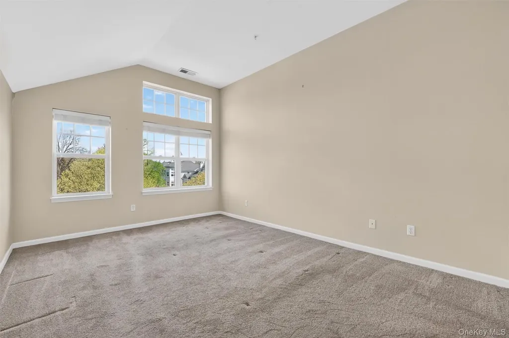 422 Highridge Court Peekskill NY 10566
