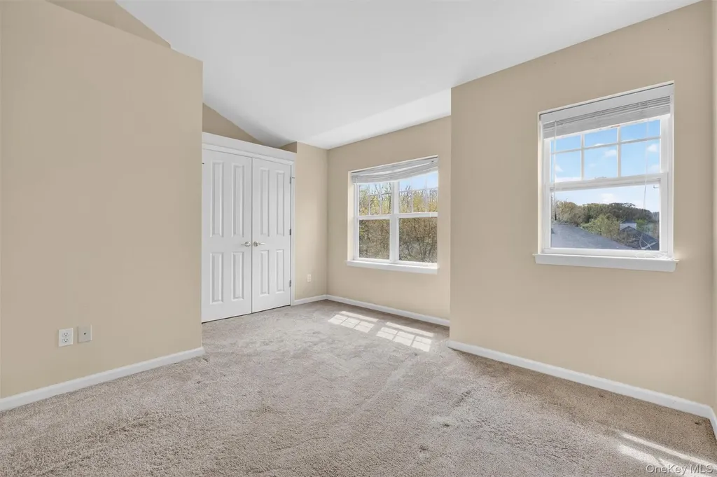 422 Highridge Court Peekskill NY 10566