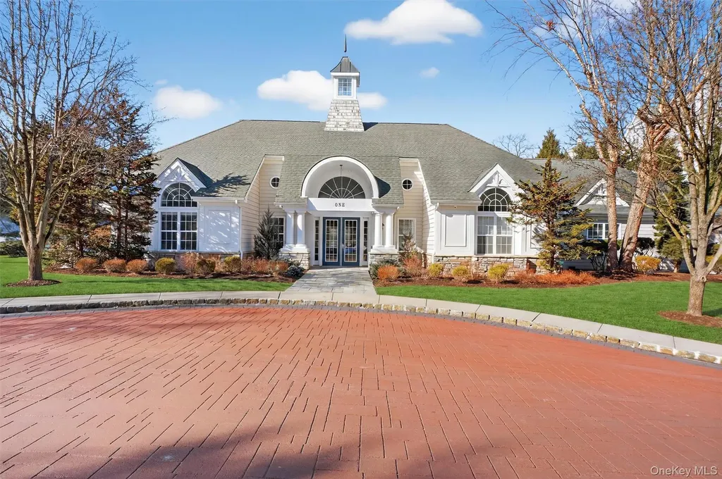 422 Highridge Court Peekskill NY 10566