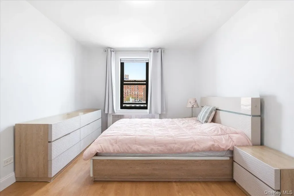 100-11 67th Road Forest Hills NY 11375
