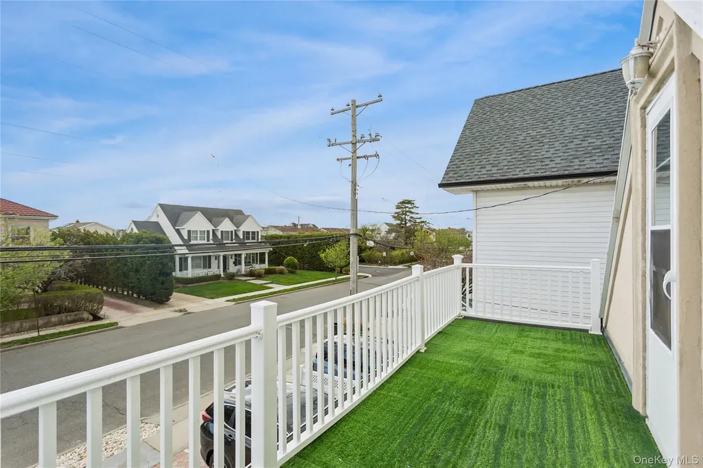 2064 Atlantic Boulevard Atlantic Beach NY 11509