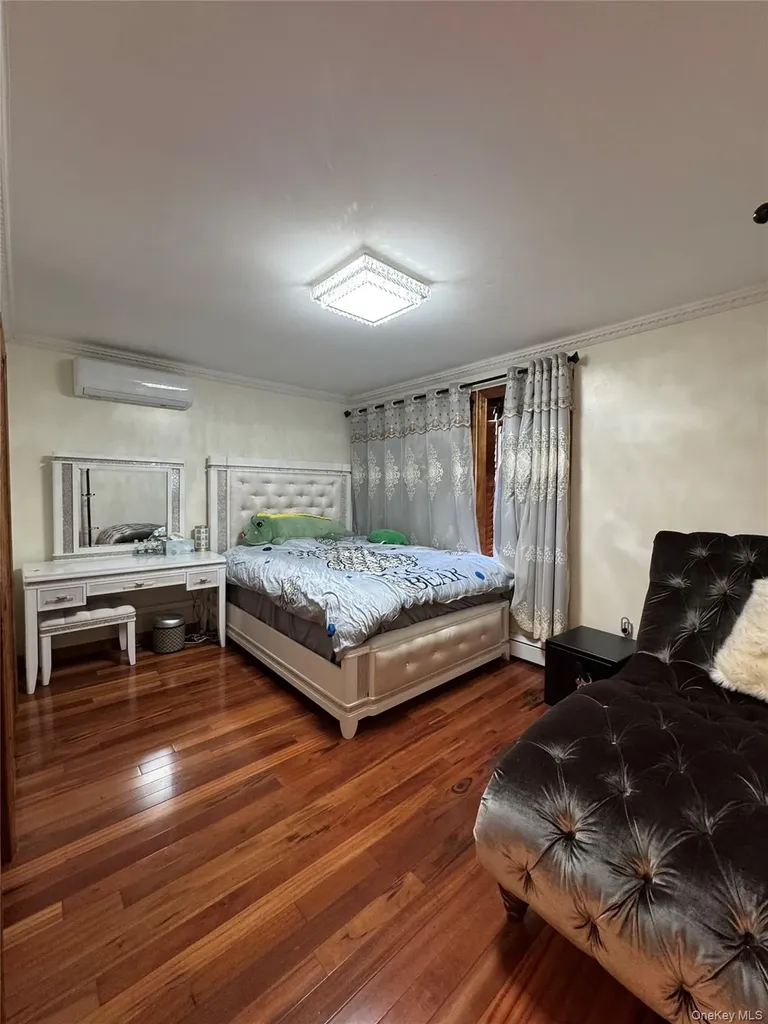 2027 E 35th Street Brooklyn NY 11234
