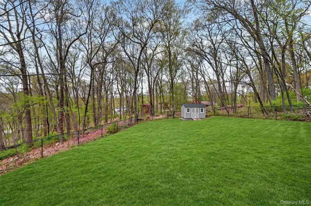 25 Di Rubbo Drive Cortlandt Manor NY 10567