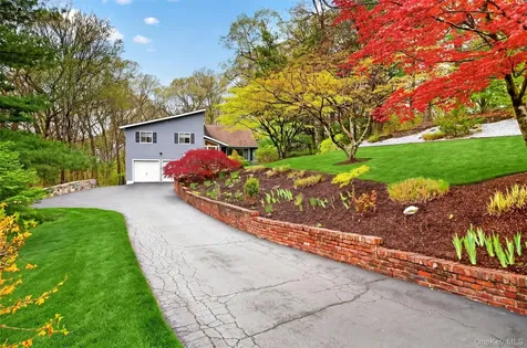 25 Di Rubbo Drive Cortlandt Manor NY 10567