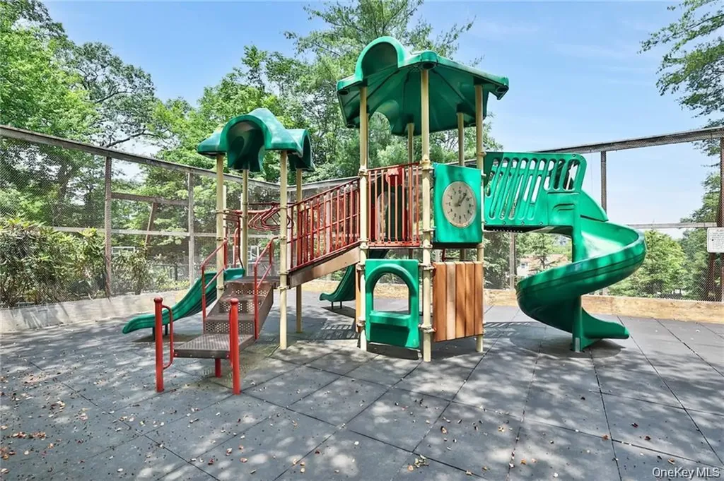 1502 Regent Drive Mount Kisco NY 10549