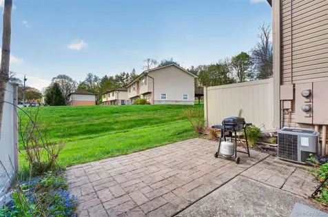 11 Squires Gate Poughkeepsie NY 12603