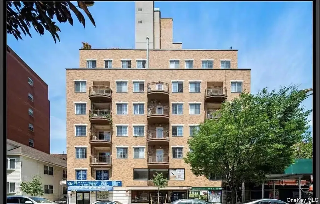 141-05 Cherry Avenue Flushing NY 11355