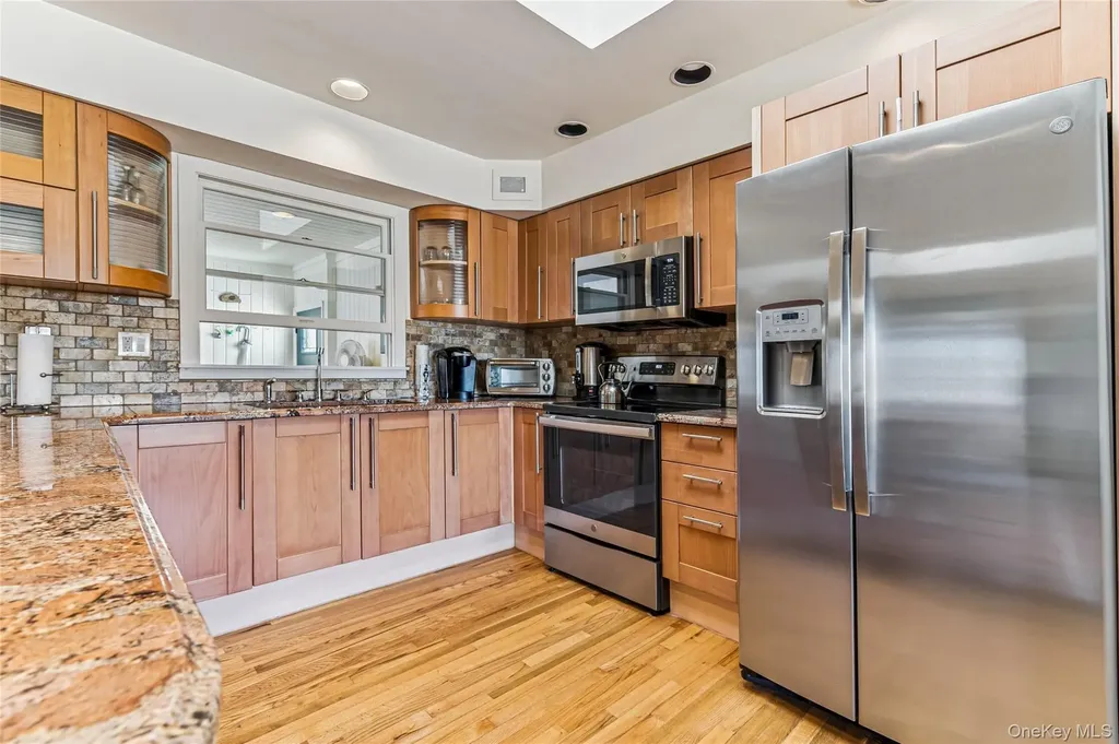 22 Meadow Lane Westhampton Beach NY 11978