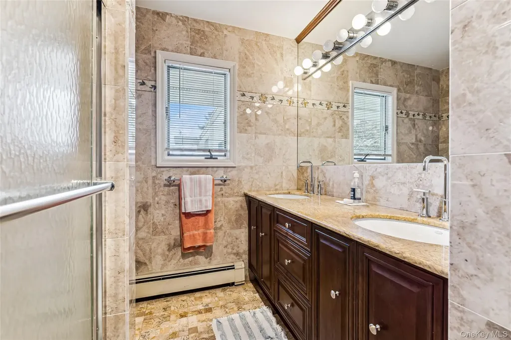 22 Meadow Lane Westhampton Beach NY 11978