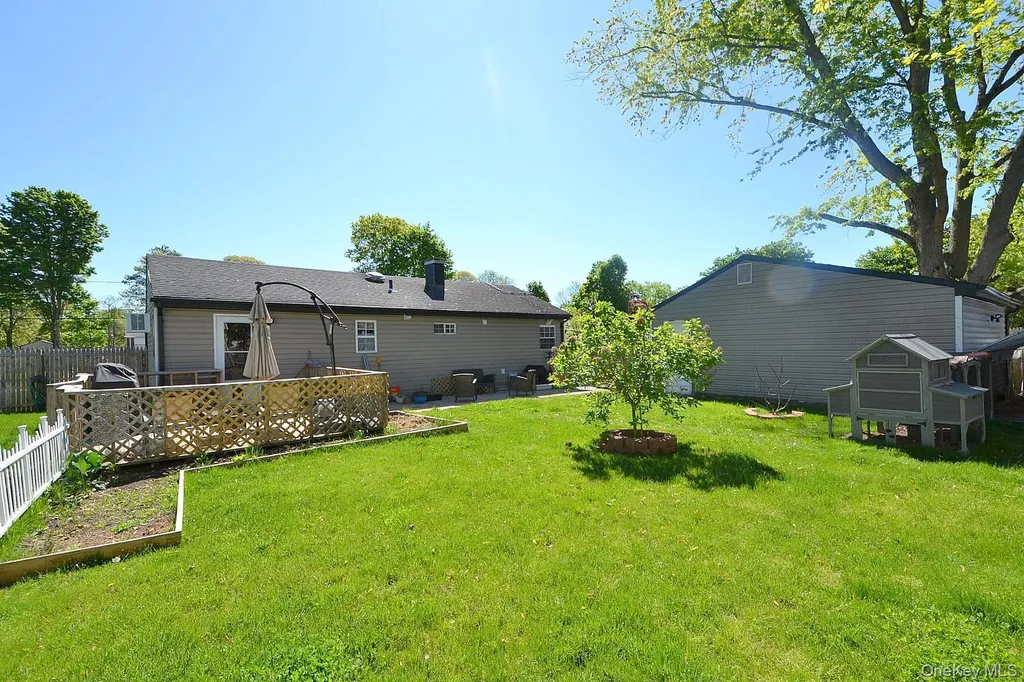 1616 Baldwin Boulevard Bay Shore NY 11706
