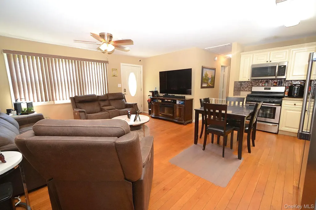 1616 Baldwin Boulevard Bay Shore NY 11706