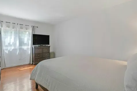 199 Taxter Road Irvington NY 10533