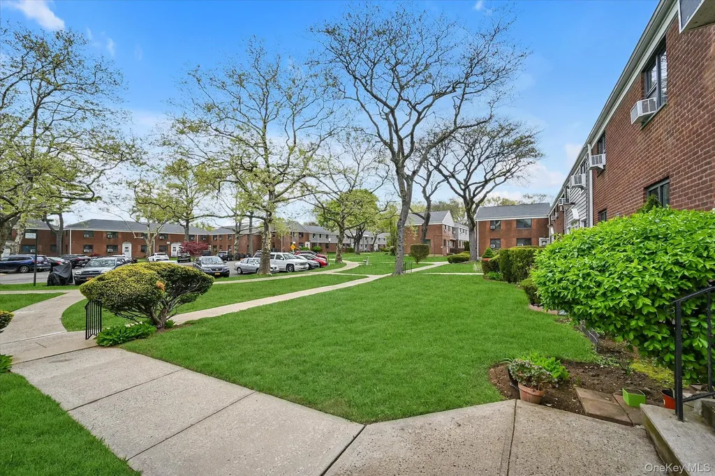218-16 68th Avenue Bayside NY 11364