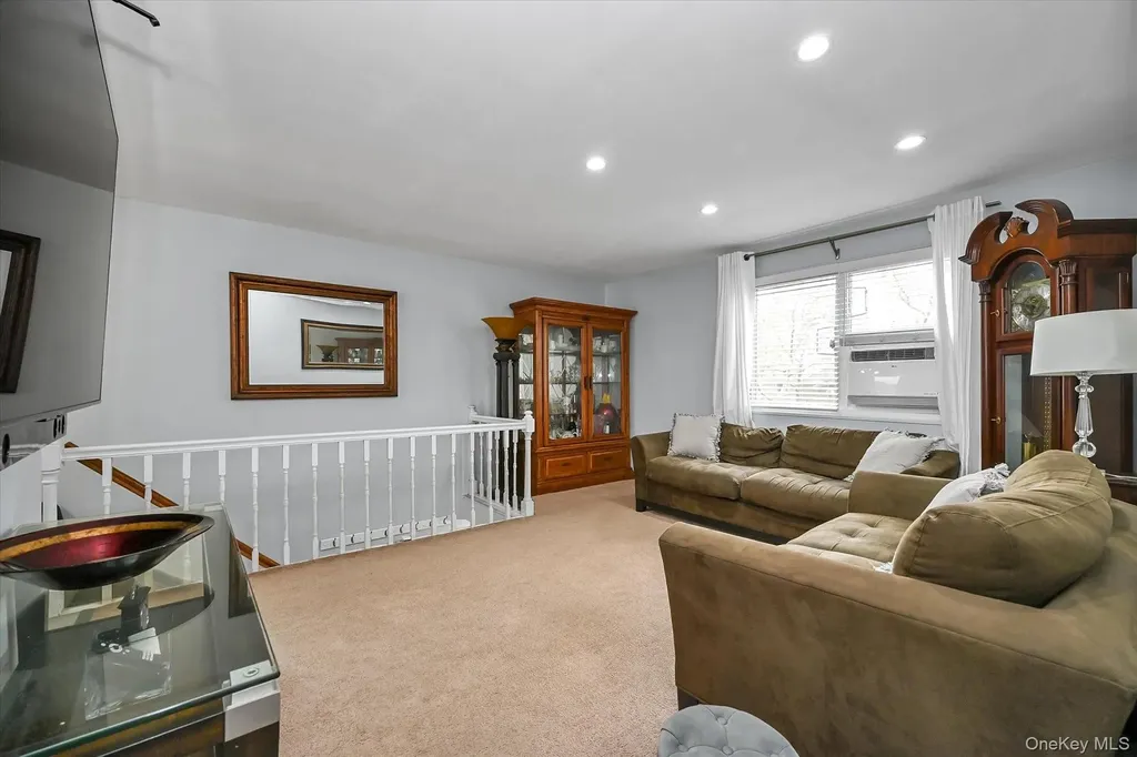 218-16 68th Avenue Bayside NY 11364
