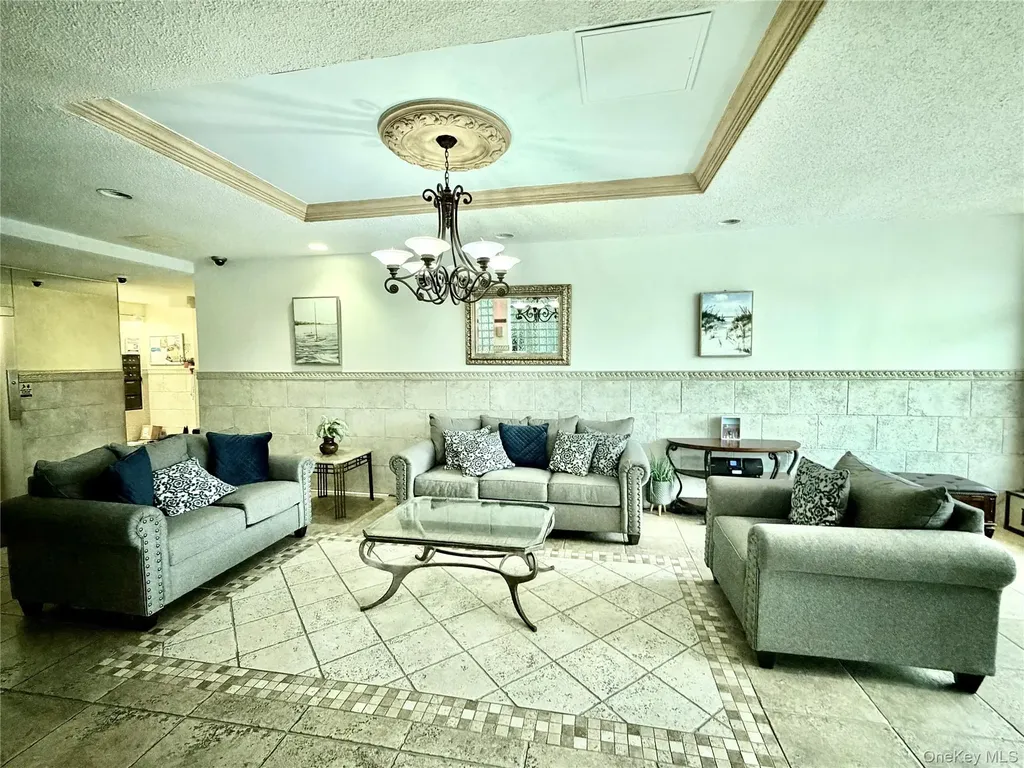 333 E Broadway Long Beach NY 11561