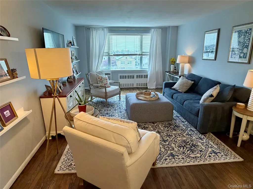 333 E Broadway Long Beach NY 11561