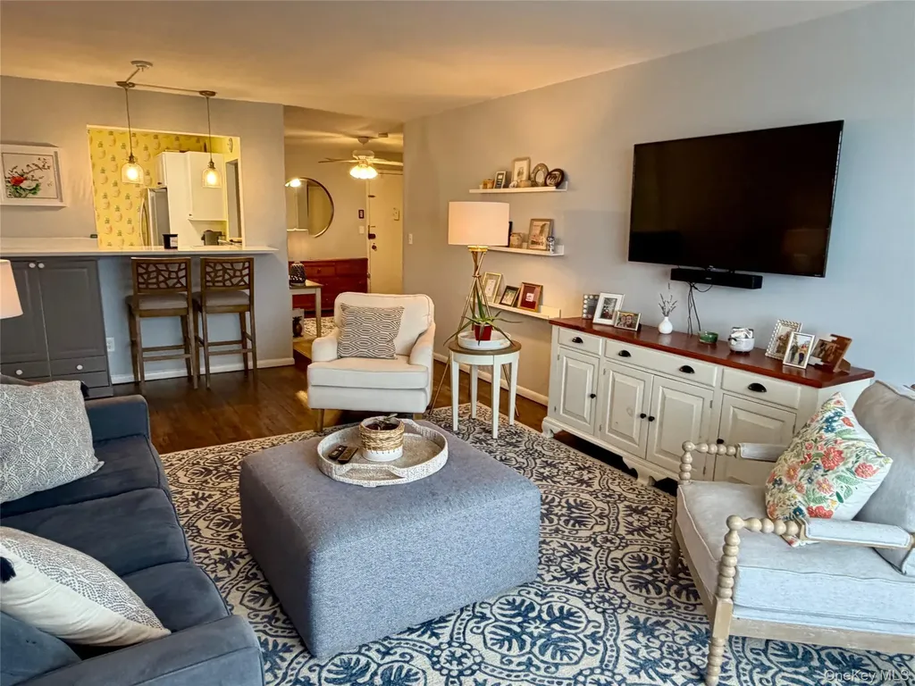 333 E Broadway Long Beach NY 11561