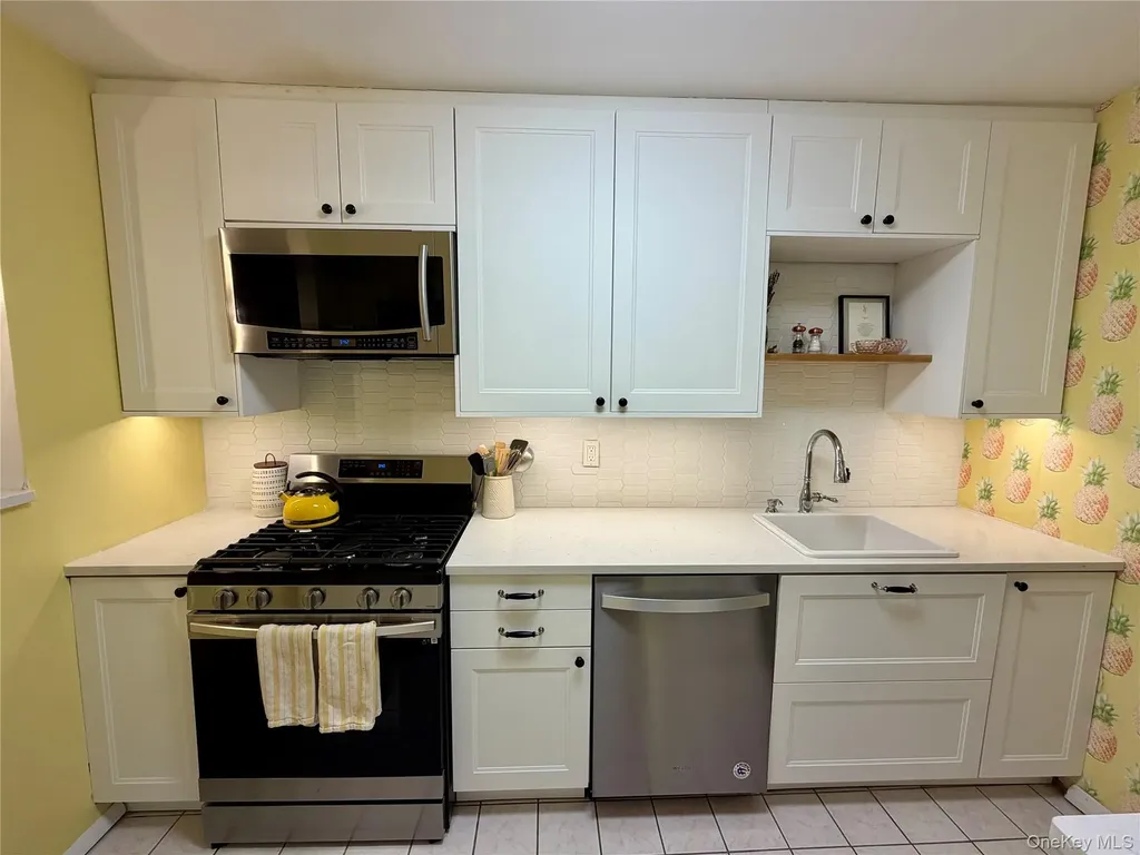 333 E Broadway Long Beach NY 11561