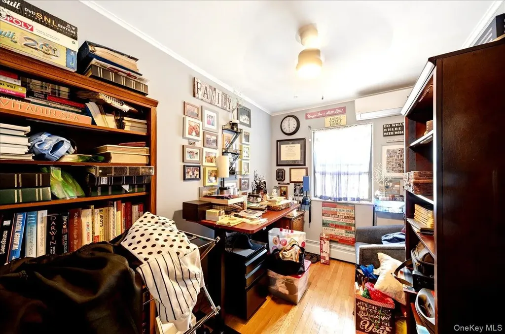 545 Hollywood Avenue Bronx NY 10465