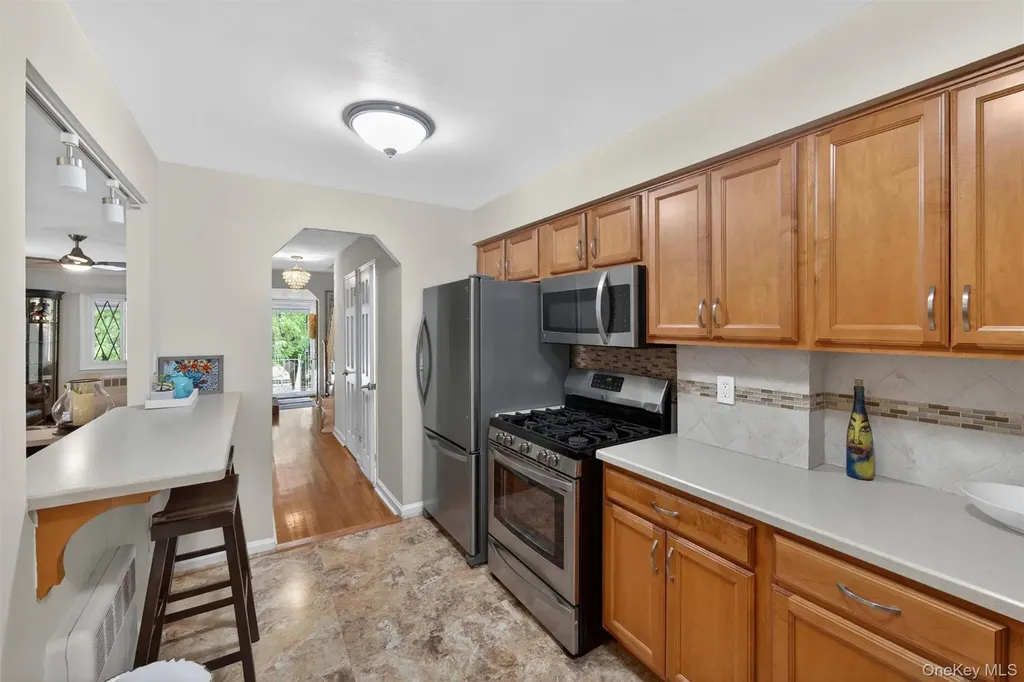 3215 Bruckner Boulevard Bronx NY 10461
