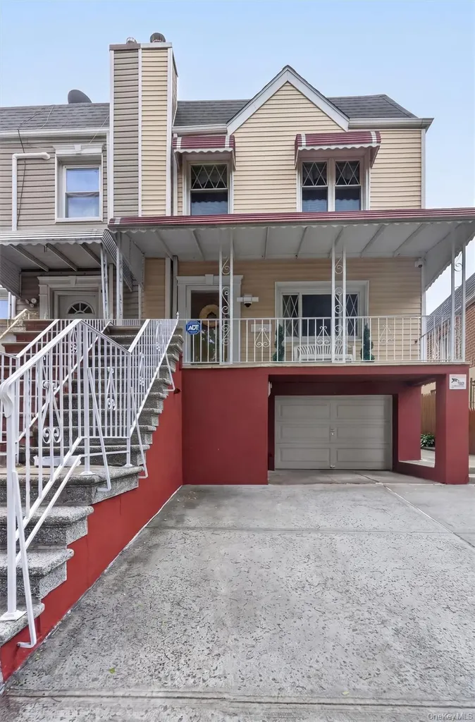 3215 Bruckner Boulevard Bronx NY 10461