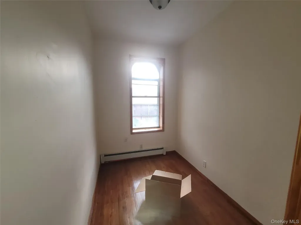 433 Jerome Street Brooklyn NY 11207