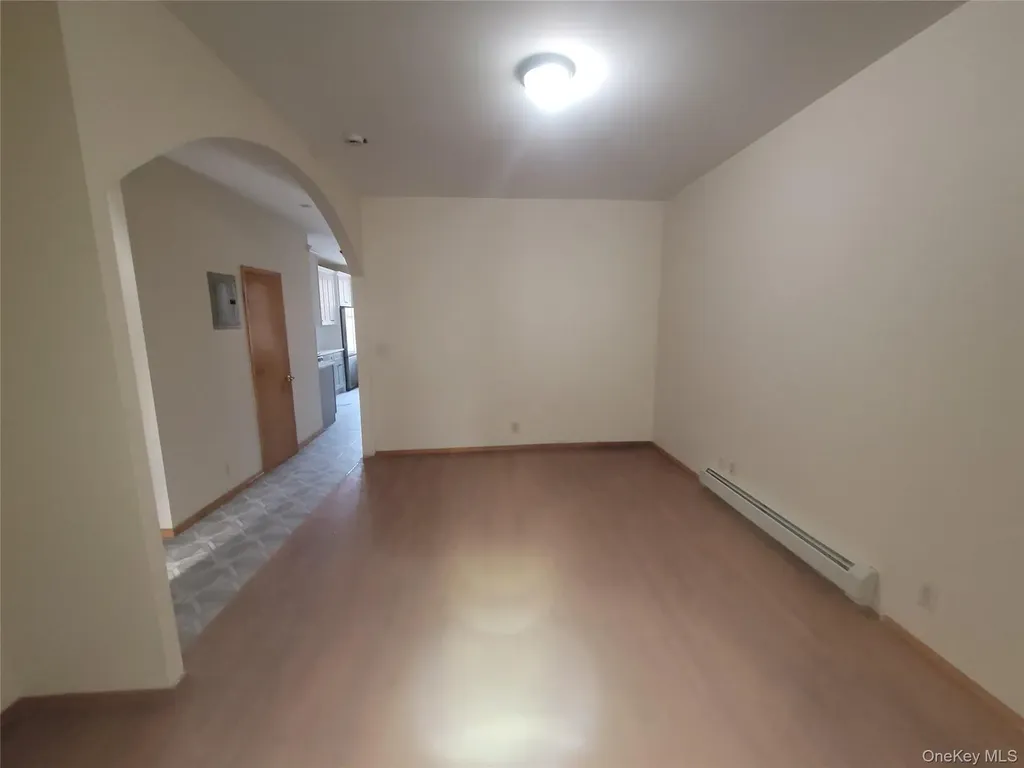 433 Jerome Street Brooklyn NY 11207