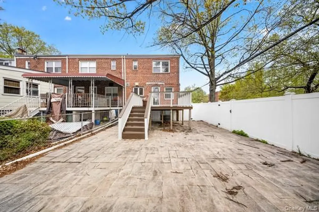 209-20 43rd Avenue Bayside NY 11361