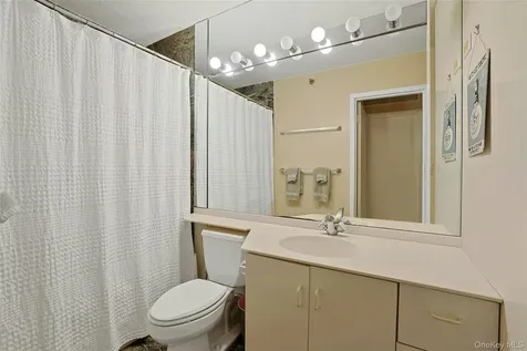 4 Martine White Plains NY 10606