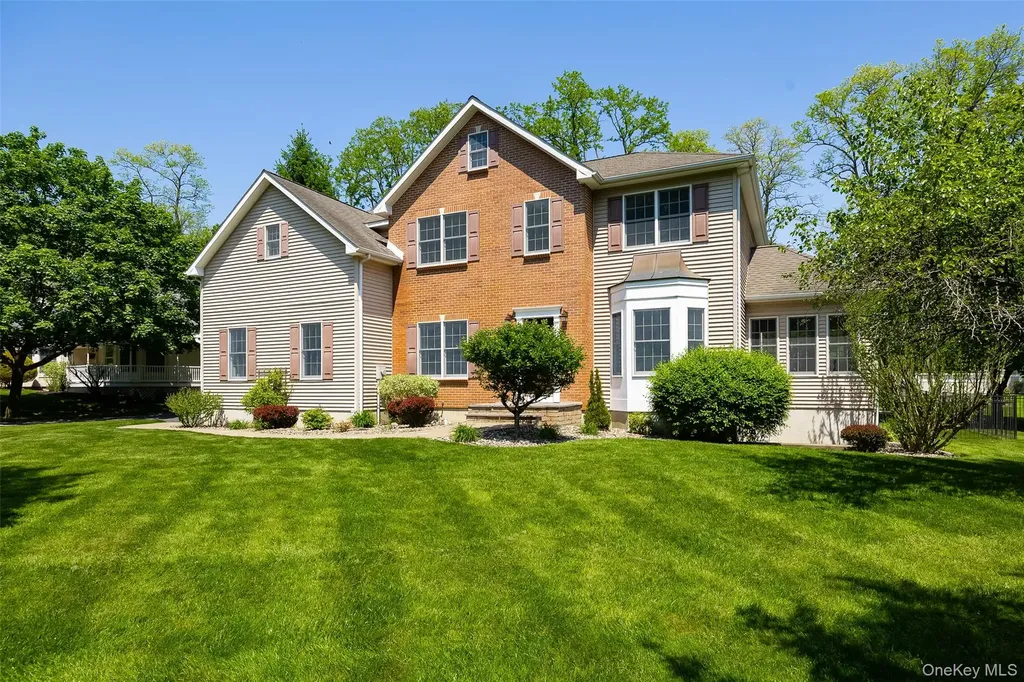 25 Evergreen Avenue Poughkeepsie NY 12601