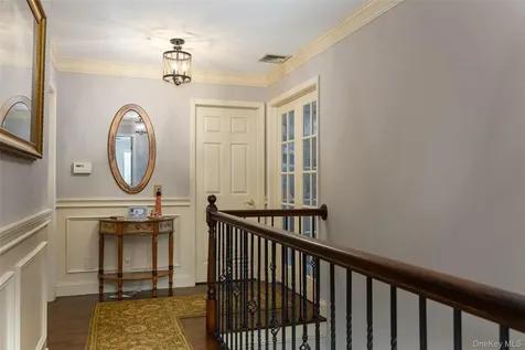 25 Evergreen Avenue Poughkeepsie NY 12601