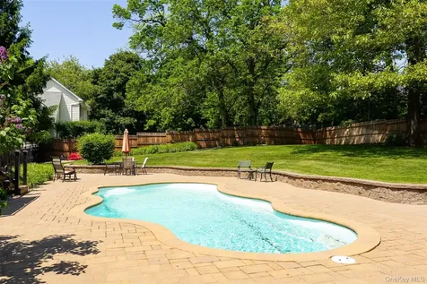 25 Evergreen Avenue Poughkeepsie NY 12601