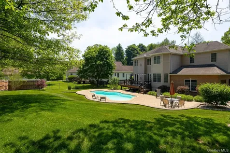 25 Evergreen Avenue Poughkeepsie NY 12601