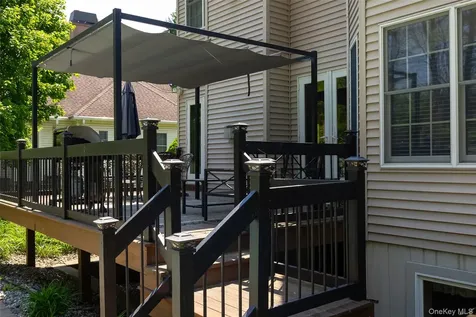 25 Evergreen Avenue Poughkeepsie NY 12601