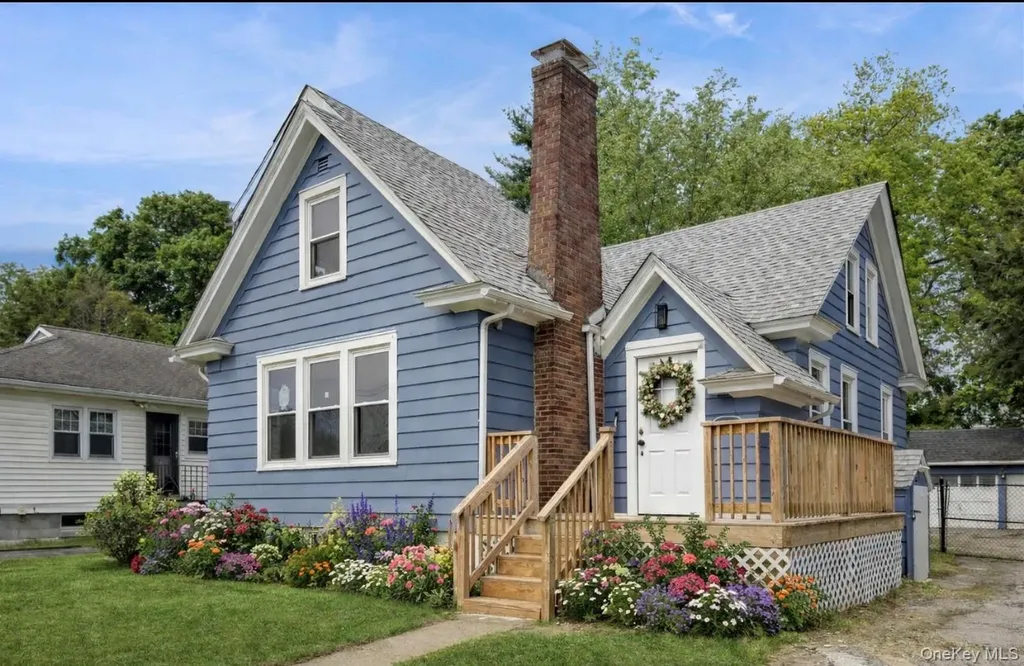34 Woodland Avenue Poughkeepsie NY 12603