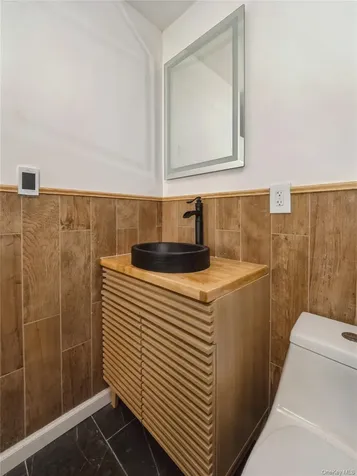 34 Woodland Avenue Poughkeepsie NY 12603