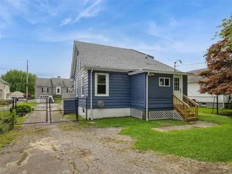 34 Woodland Avenue Poughkeepsie NY 12603