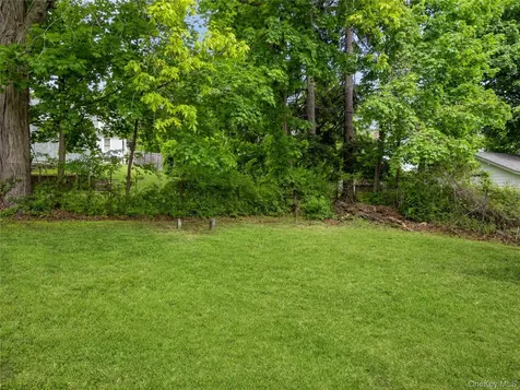 34 Woodland Avenue Poughkeepsie NY 12603