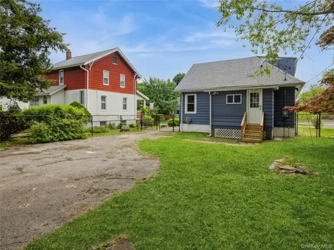 34 Woodland Avenue Poughkeepsie NY 12603