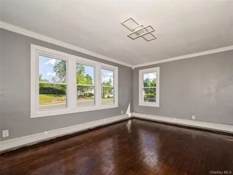 34 Woodland Avenue Poughkeepsie NY 12603