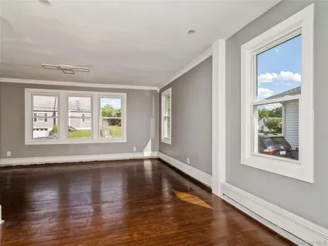 34 Woodland Avenue Poughkeepsie NY 12603