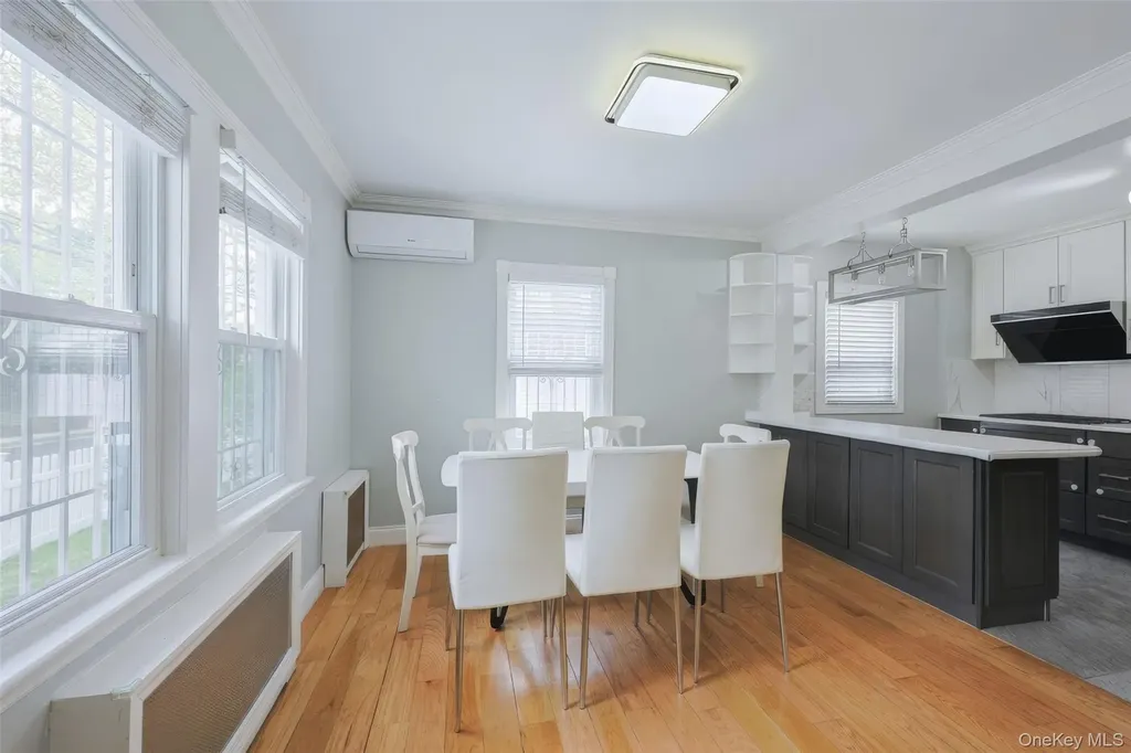 32-02 Murray Lane Flushing NY 11354