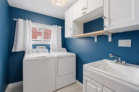 550 Cross Bay Boulevard Broad Channel NY 11693
